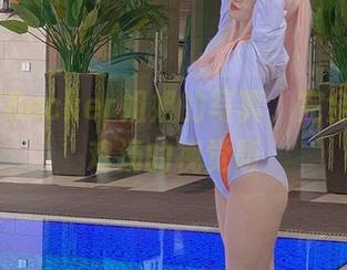 Alina Becker姐姐的写真，完全是心灵鸡汤的视觉版